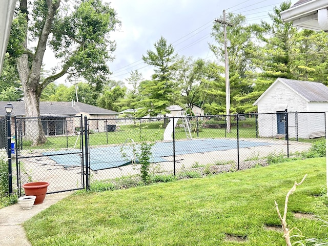 4096 N 200 W, Greenfield, IN 46140 - view of swimming pool featuring a gate