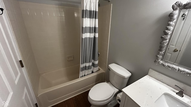 2083 Kerns Ct, Carmel, IN 46280 - bathroom featuring shower / bathtub combination with curtain, vanity, and wood finished floors