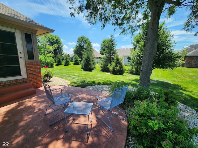1633 Belfield St, Indianapolis, IN 46217 - view of patio with entry steps