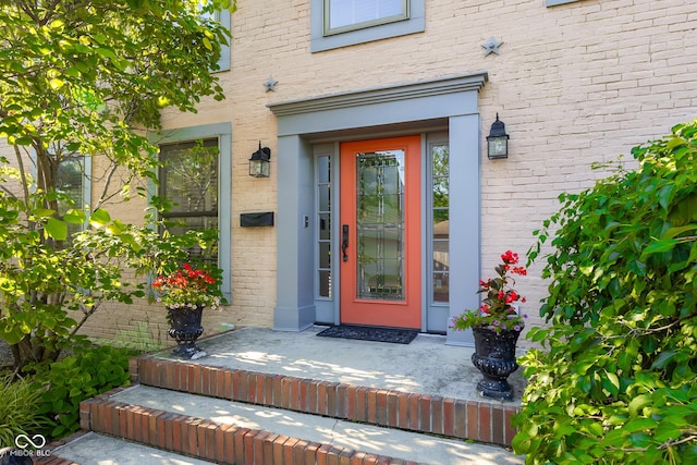 4224 River Rd, Columbus, IN 47203 - doorway to property featuring brick siding