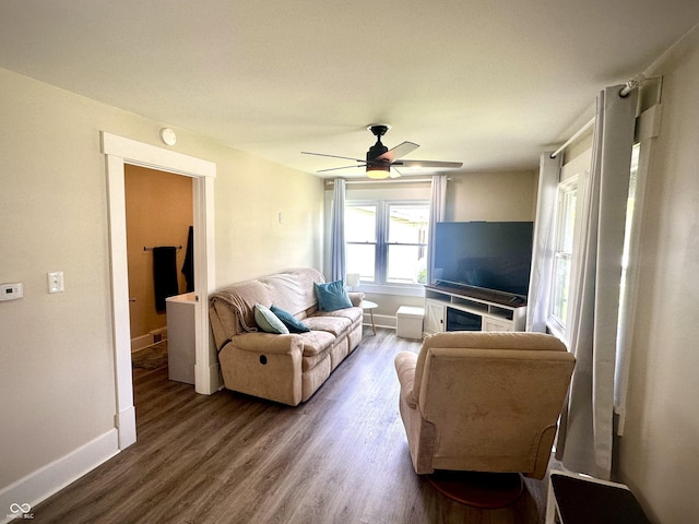 514 E 2nd St, Sheridan, IN 46069 - living area featuring wood finished floors and a ceiling fan