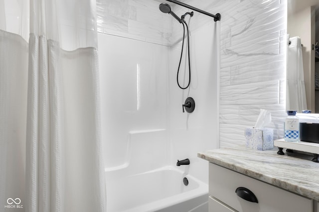 2350 E County Road 20 N, North Vernon, IN 47265 - full bath featuring shower / bathtub combination with curtain and vanity