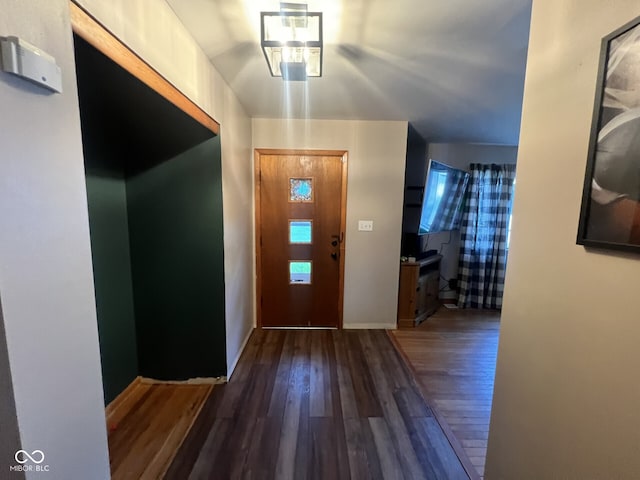 207 W Elm St, Spiceland, IN 47385 - foyer entrance featuring wood finished floors and baseboards