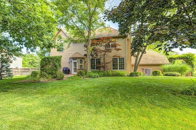 6813 Bluffgrove Dr, Indianapolis, IN 46278 - rear view of property featuring a shingled roof