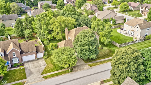 6813 Bluffgrove Dr, Indianapolis, IN 46278 - aerial perspective of suburban area