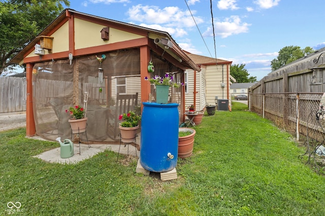 2017 E Legrande Ave, Indianapolis, IN 46203 - view of outbuilding featuring a fenced backyard
