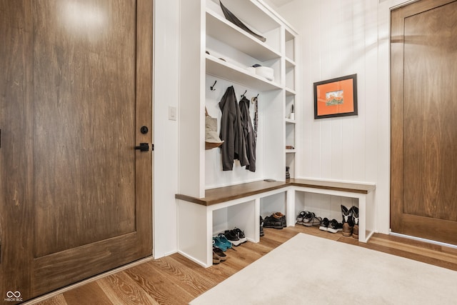 12022 Otto Ln, Carmel, IN 46032 - mudroom with wood finished floors