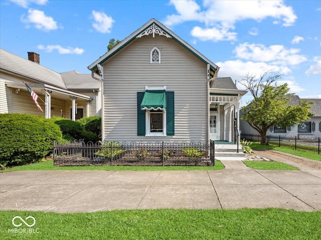 146 E Broadway St, Shelbyville, IN 46176 - photo 1