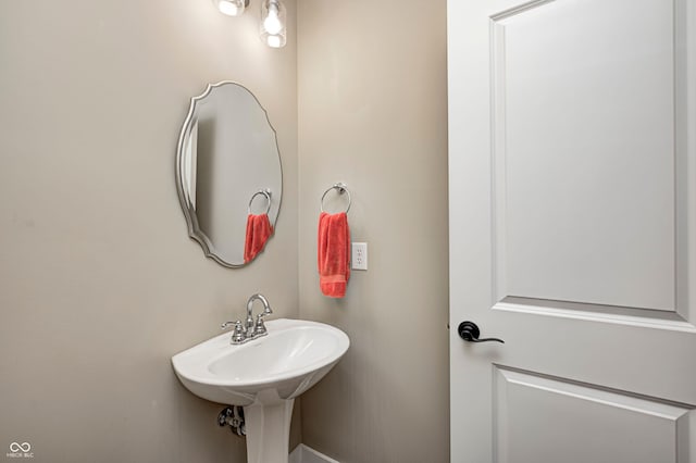 1432 Hideaway Cir, Brownsburg, IN 46112 - view of bathroom