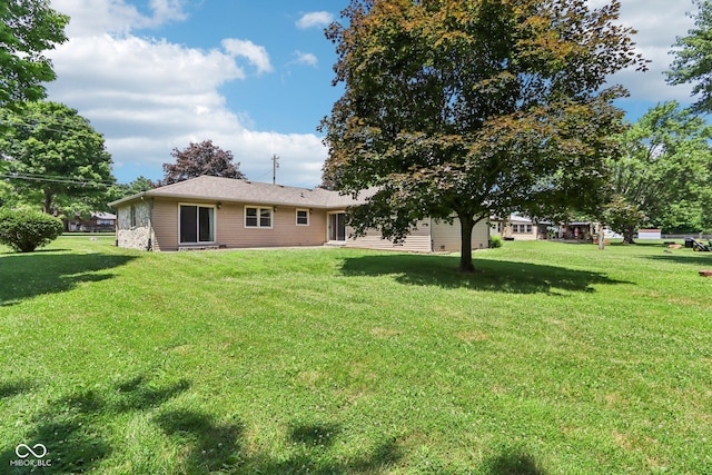 1441 N 700 W, Greenfield, IN 46140 - view of green lawn