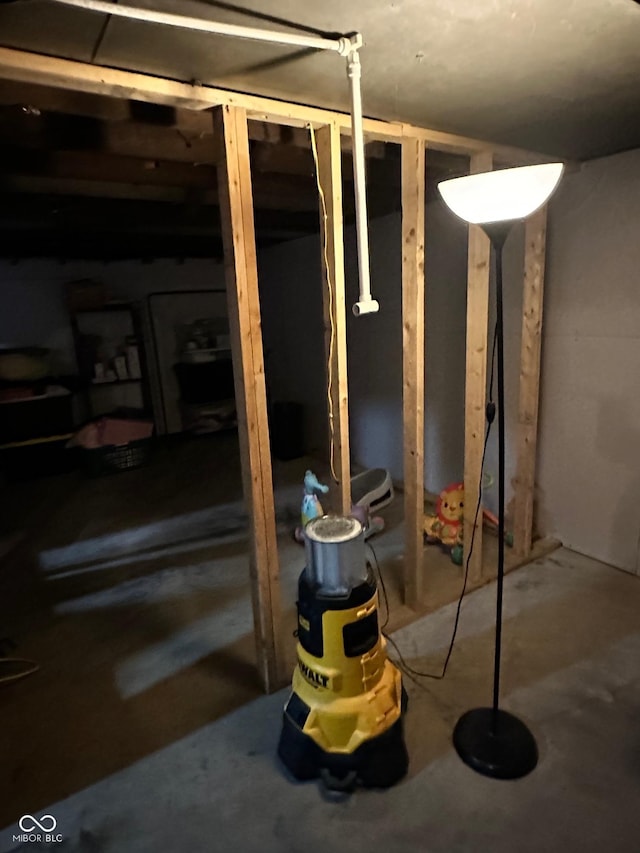 3711 Hillside Ave, Indianapolis, IN 46218 - view of basement