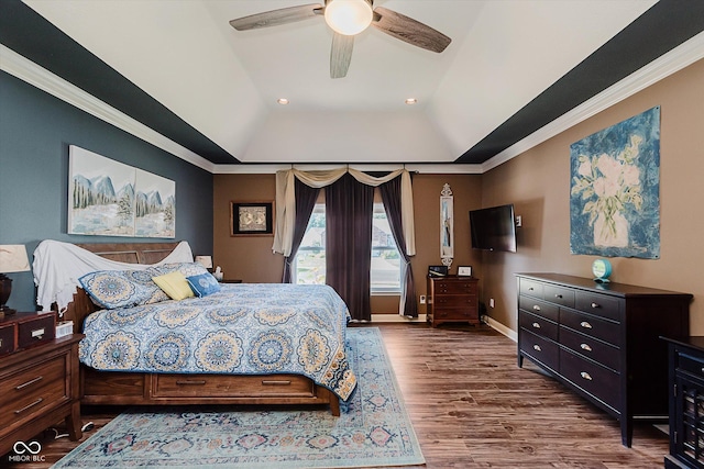 7092 Bridgemont Ct, Avon, IN 46123 - bedroom with wood finished floors, a raised ceiling, crown molding, recessed lighting, and lofted ceiling