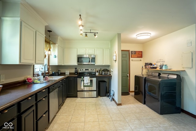 6546 Derbyshire Rd, Indianapolis, IN 46227 - photo 8