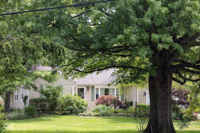 6379 Monitor Dr, Indianapolis, IN 46220 - photo 2