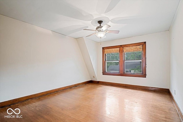 4652 N Kenwood Ave, Indianapolis, IN 46208 - photo 25