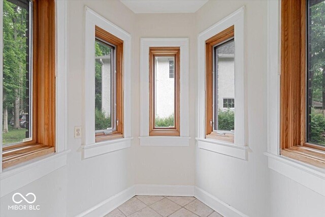 4652 N Kenwood Ave, Indianapolis, IN 46208 - photo 19