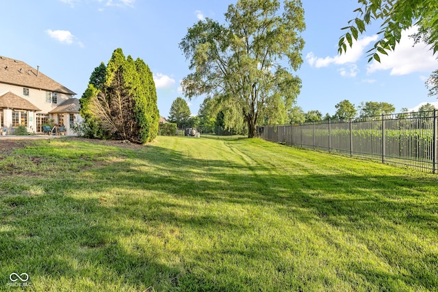 2320 Whispering Way, Indianapolis, IN 46239 - view of yard