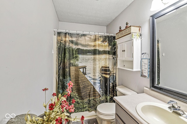 5865 Pennekamp Dr, Plainfield, IN 46168 - full bathroom with vanity, a textured ceiling, and a shower with shower curtain