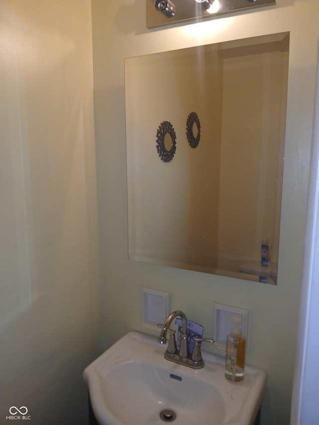 8256 Meadowlark Dr, Indianapolis, IN 46226 - photo 5