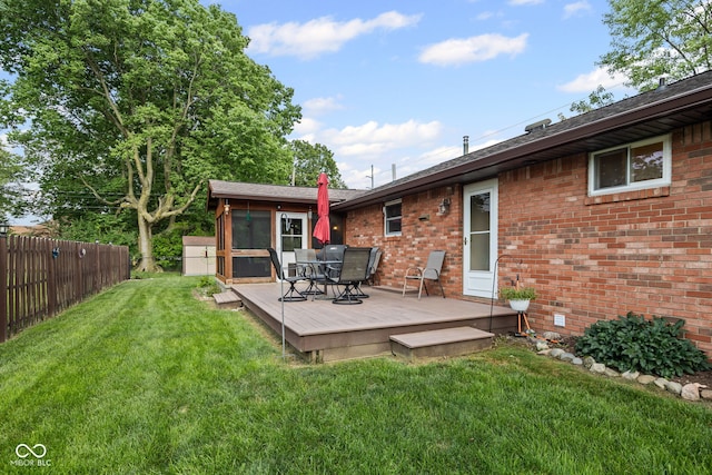 624 Cumberland Ave, West Lafayette, IN 47906 - wooden deck featuring outdoor dining area