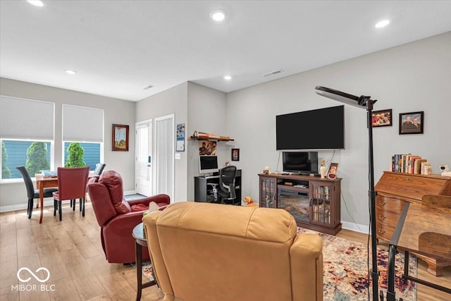 5345 Ridgecrest Ln, Mccordsville, IN 46055 - living room featuring light wood-type flooring and recessed lighting