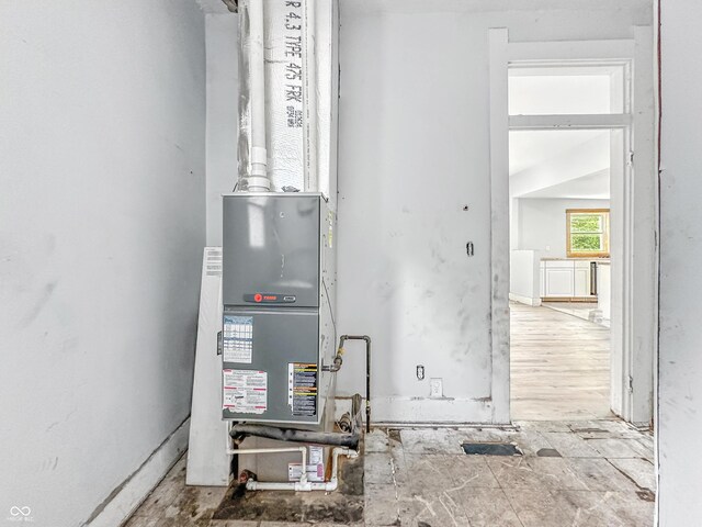 2426 Lasalle St, Indianapolis, IN 46218 - photo 24