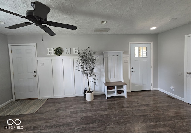 8401 Culpeper Dr, Indianapolis, IN 46227 - entryway with wood finished floors, a textured ceiling, ceiling fan, and recessed lighting