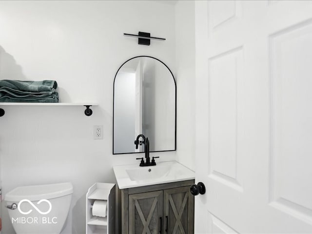 11093 N Pheasant Run, Fairland, IN 46126 - bathroom with vanity and toilet