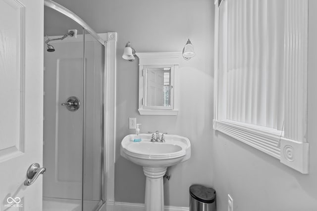 6092 N Jack Morgan Rd, Austin, IN 47102 - bathroom featuring a stall shower