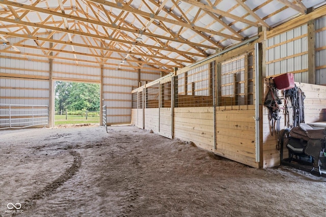 6092 N Jack Morgan Rd, Austin, IN 47102 - view of horse barn