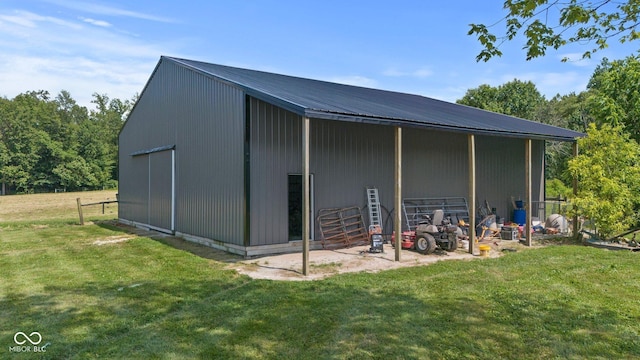 6092 N Jack Morgan Rd, Austin, IN 47102 - view of outbuilding with an exterior structure