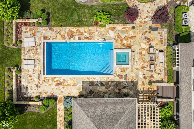 9681 Pleasant View Ln, Zionsville, IN 46077 - aerial view of a pool area