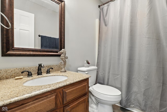 1011 Stevedon Ct, Plainfield, IN 46168 - bathroom with vanity and curtained shower