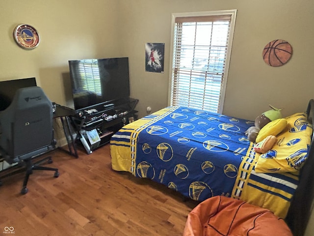 2080 Galway Trl N, Madison, IN 47250 - bedroom featuring wood finished floors