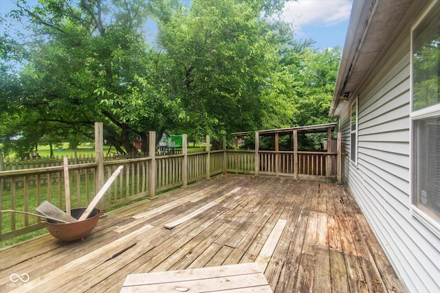4625 Pine Park Ln, Indianapolis, IN 46268 - view of wooden terrace