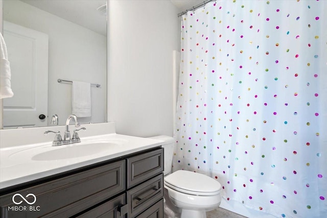 2840 Flowing Creek Pl, Westfield, IN 46074 - bathroom featuring vanity and curtained shower