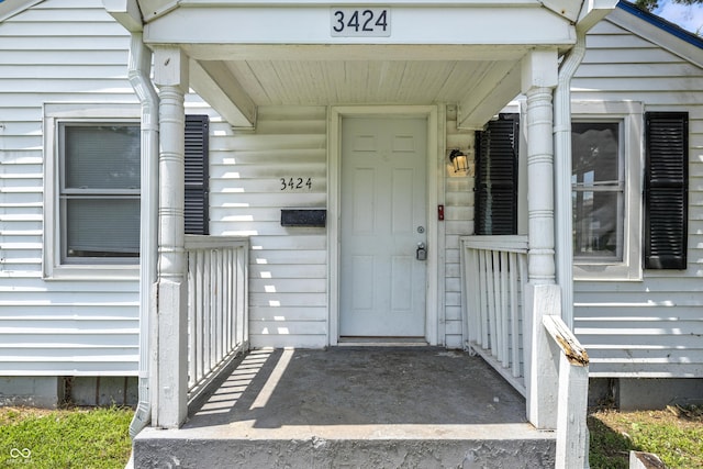 3424 Orchard Ave, Indianapolis, IN 46218 - entrance to property