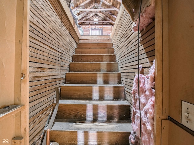 1556 E 400 S, Greenfield, IN 46140 - view of stairs