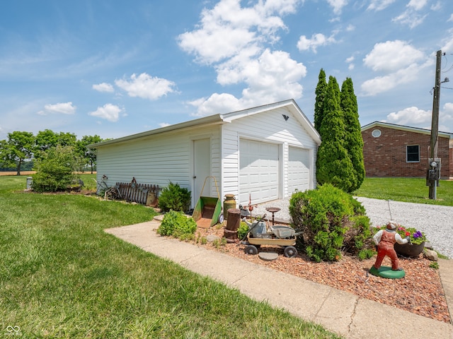 1556 E 400 S, Greenfield, IN 46140 - view of detached garage