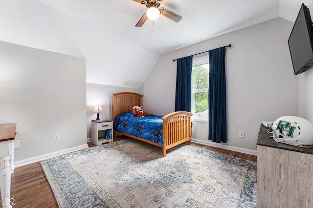 975 Locust St, Middletown, IN 47356 - bedroom with vaulted ceiling, wood finished floors, and ceiling fan