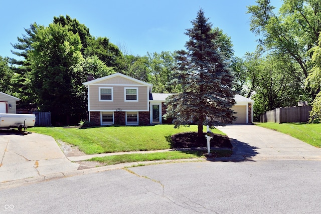 524 Concord Ct, Fishers, IN 46038 - split level home with driveway and brick siding