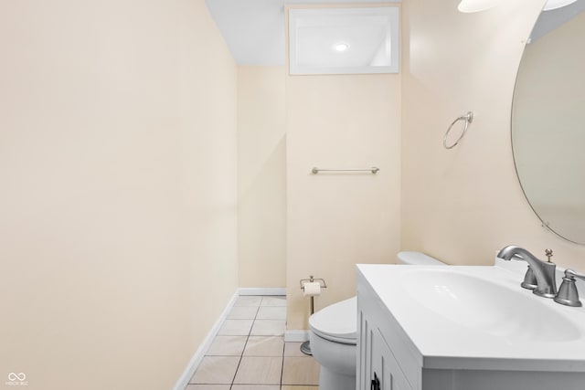 3244 Skyview Ct, Columbus, IN 47203 - bathroom featuring tile patterned flooring and vanity