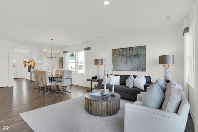 860 Hardin Pl, Greenwood, IN 46143 - living area featuring a chandelier, wood finished floors, and recessed lighting
