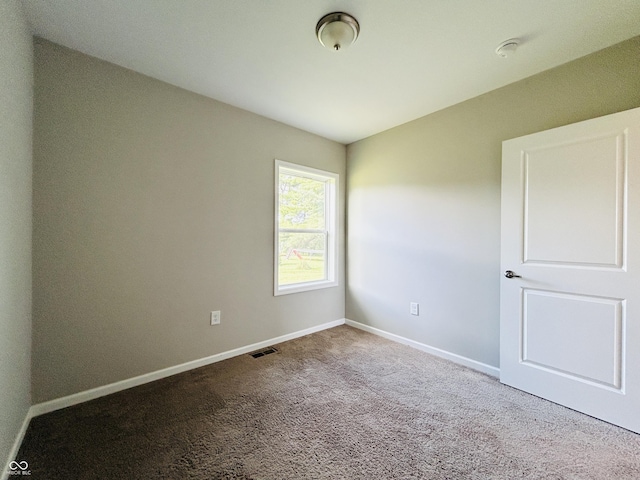 10 Doe Creek Cir, Cloverdale, IN 46120 - carpeted spare room featuring baseboards and a smoke detector
