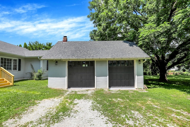 6711 Lafayette Rd, Indianapolis, IN 46278 - garage with driveway
