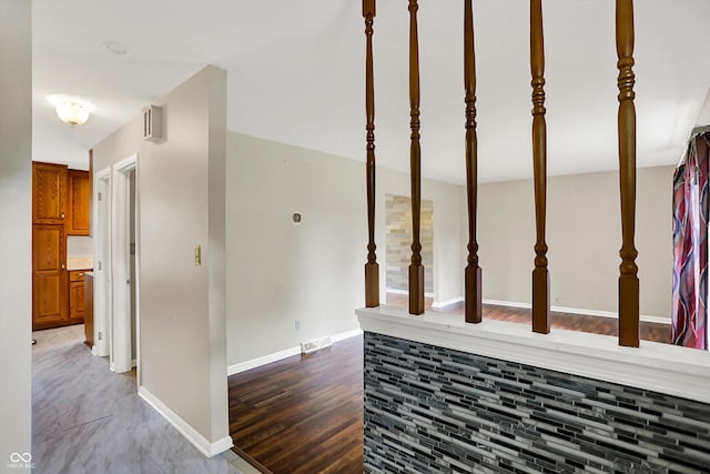 3302 Beech Dr, Columbus, IN 47203 - hall featuring baseboards