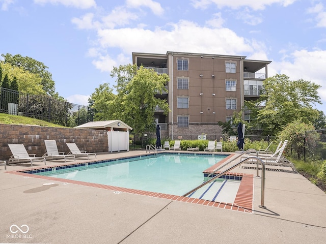 6730 Spirit Lake Dr Unit 202, Indianapolis, IN 46220 - community pool featuring a patio area