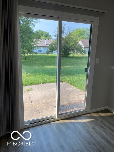 7313 Shanna Cir, Indianapolis, IN 46236 - entryway with wood finished floors and baseboards