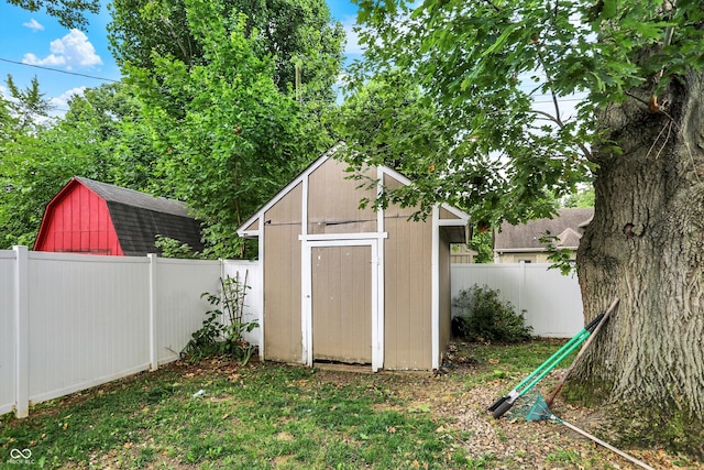 125 E Waterbury Rd, Indianapolis, IN 46227 - view of shed with a fenced backyard