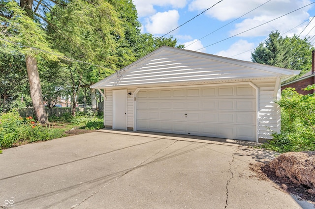 408 E Wabash Ave, Crawfordsville, IN 47933 - view of detached garage